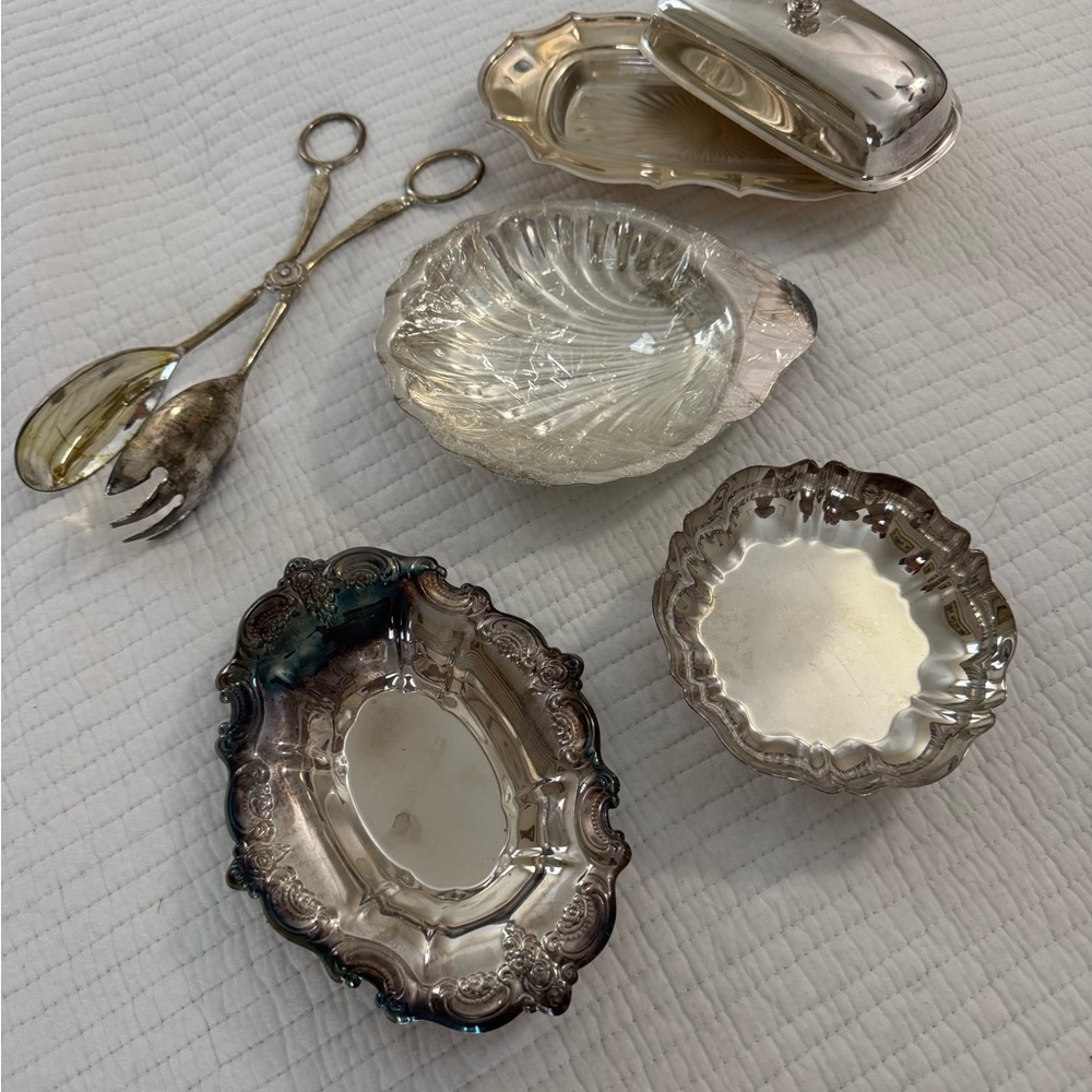 Elegant Silver and Gold Dining Set